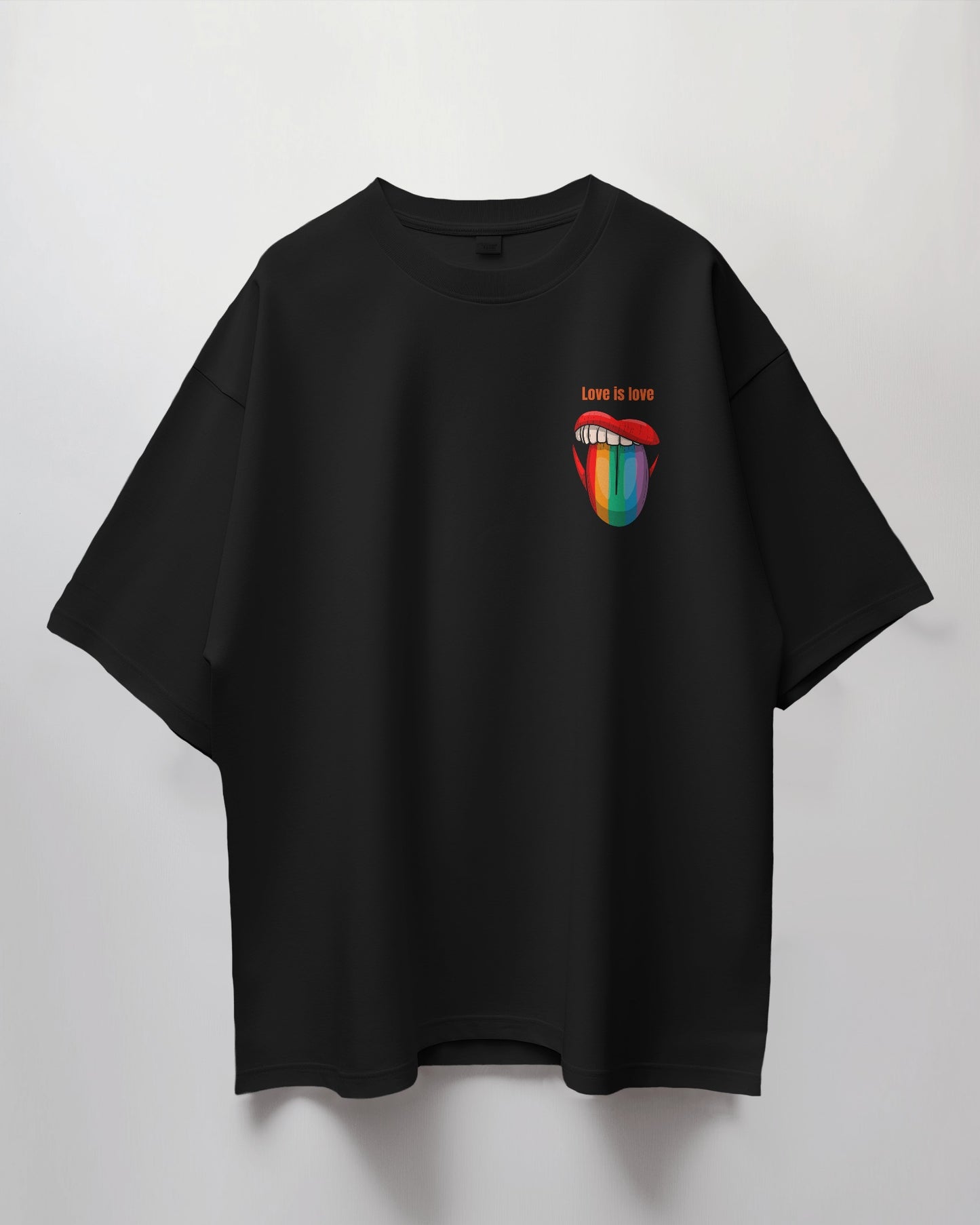 Oversized Unisex T-Shirt with Love Is Love Print